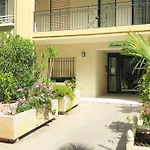 Dana Centre 16 Appartement *