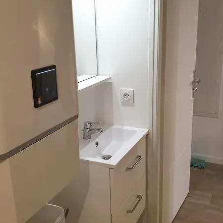 Dana Centre 16 Appartement