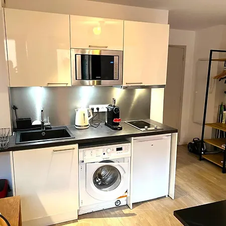 Apartamento Dana Centre 16 *