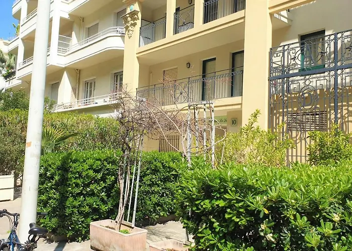 Apartamento Dana Centre 16 *